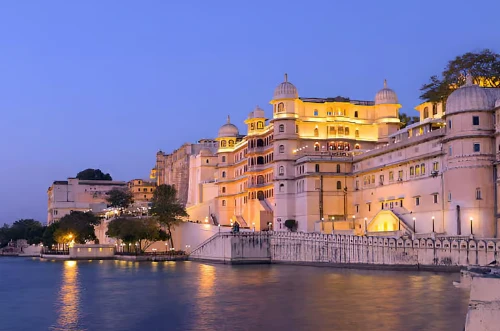 Honeymoon Udaipur Package